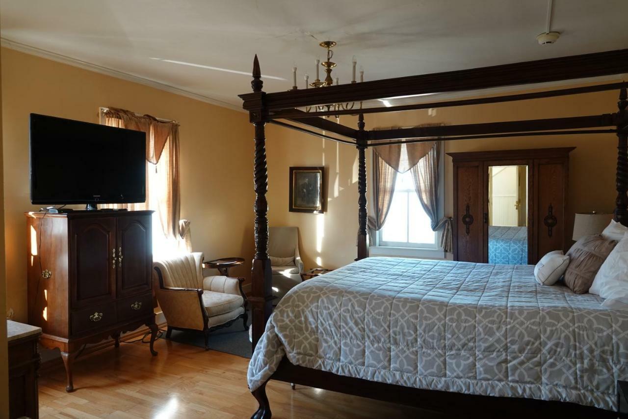 Union Hotel Benicia Εξωτερικό φωτογραφία